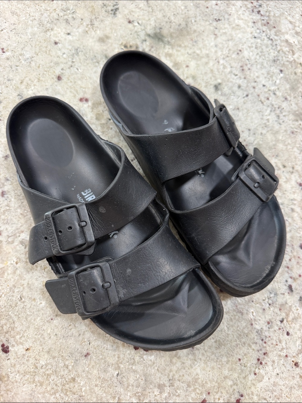 Birkenstock Black Two-Strap Slide Sandals Arizona Essentials Shoes 39 or 8.5